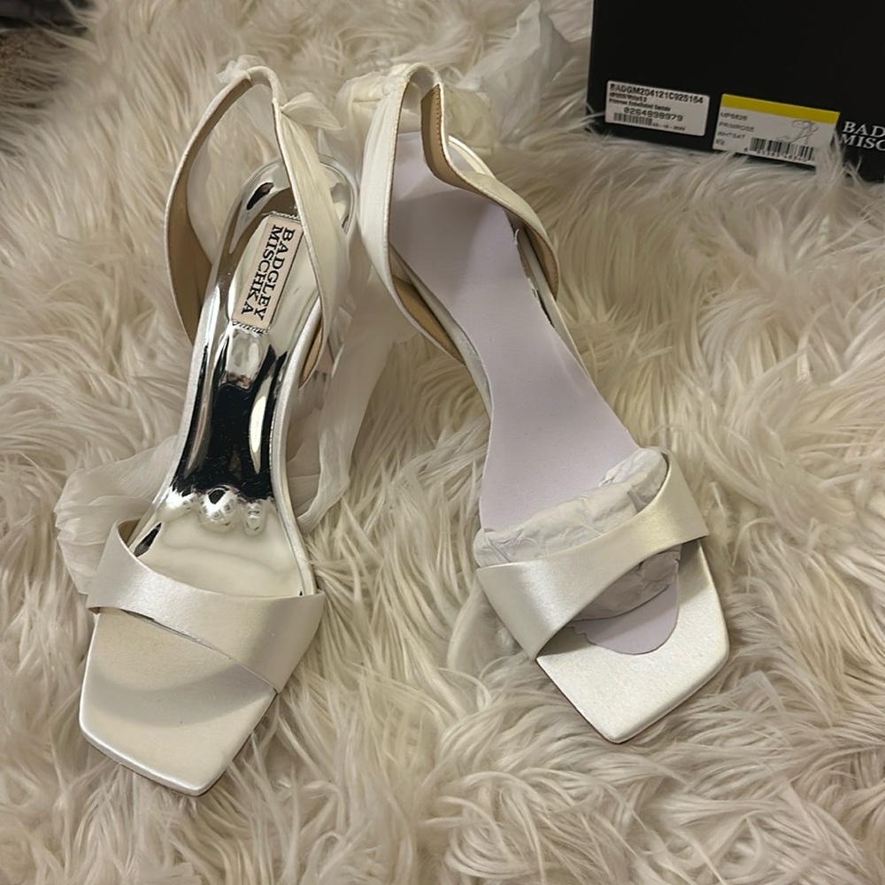 Badgley Mischka Women's Primrose Heeled Sandal US 9.5 NWT